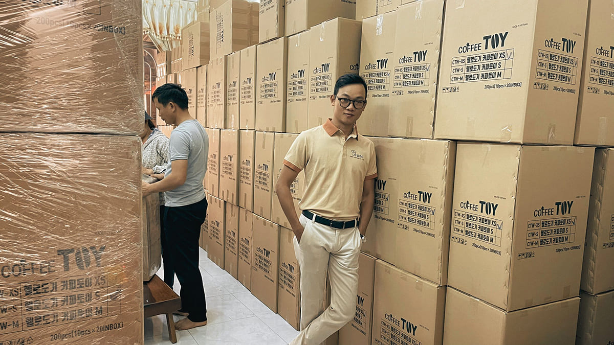 CWDC 베트남의 커피 우드 스틱 씹는 장난감 개들의 열광